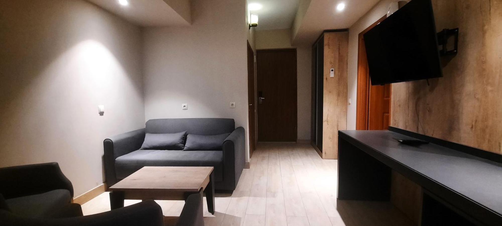 Ashtal Beach Hotel 巴统 外观 照片