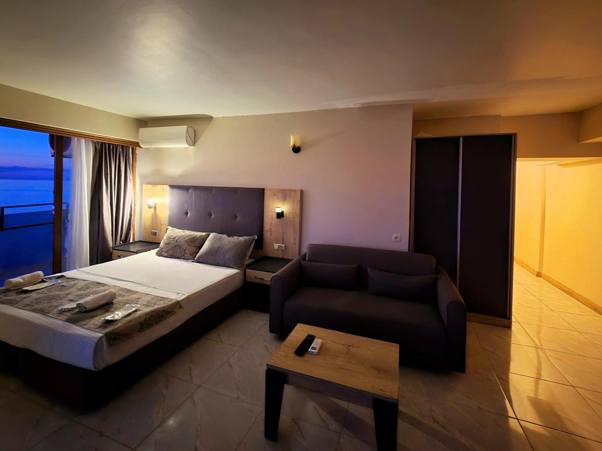 Ashtal Beach Hotel 巴统 外观 照片